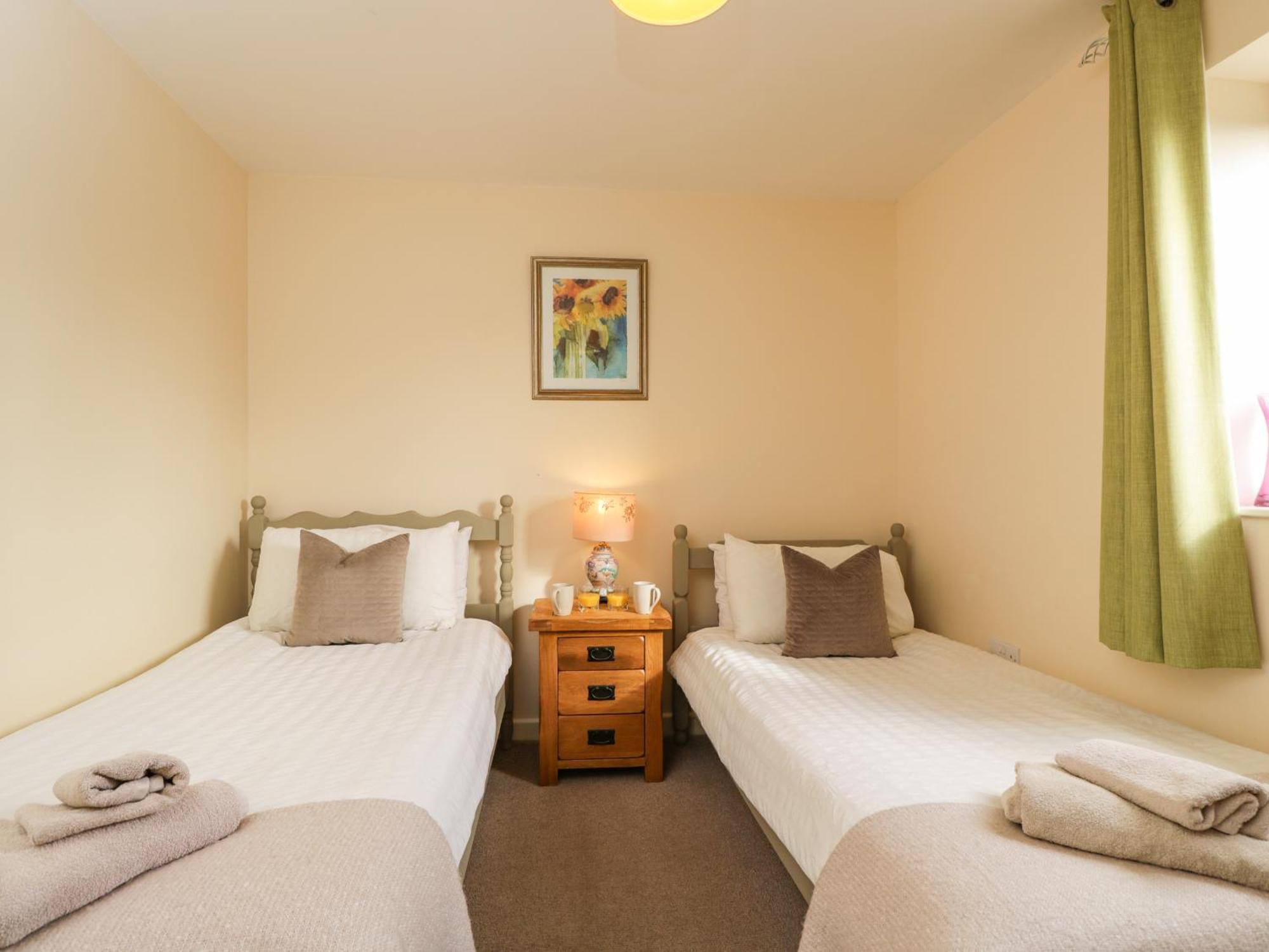 Brindle Cottage Lydiard Millicent Bagian luar foto